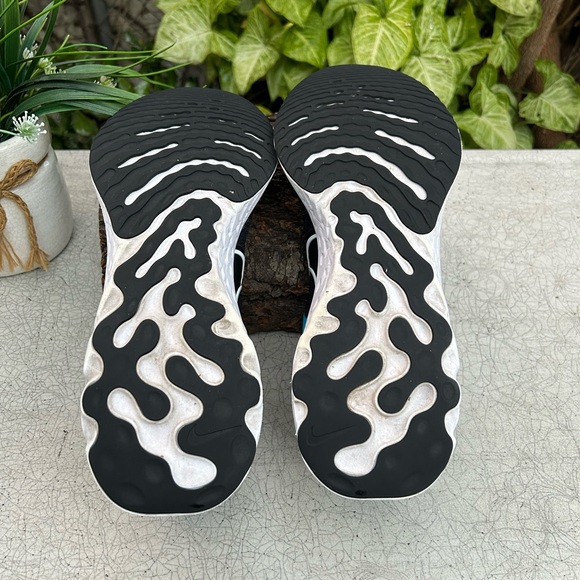 NIKE React Infinity flyknit 2 Running Blue Orbit & black size 12 - Picture 9 of 13